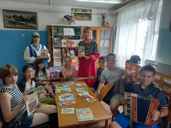 Фольклорная мозаика.