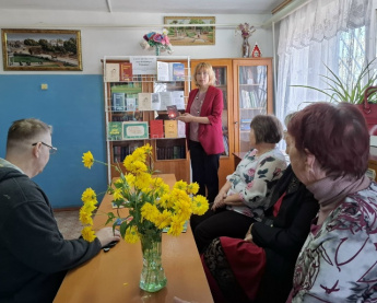 Сквозь призму слова: мир Владимира Изтляева.